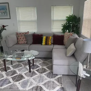  Apartment Leona's Hidden Adventure